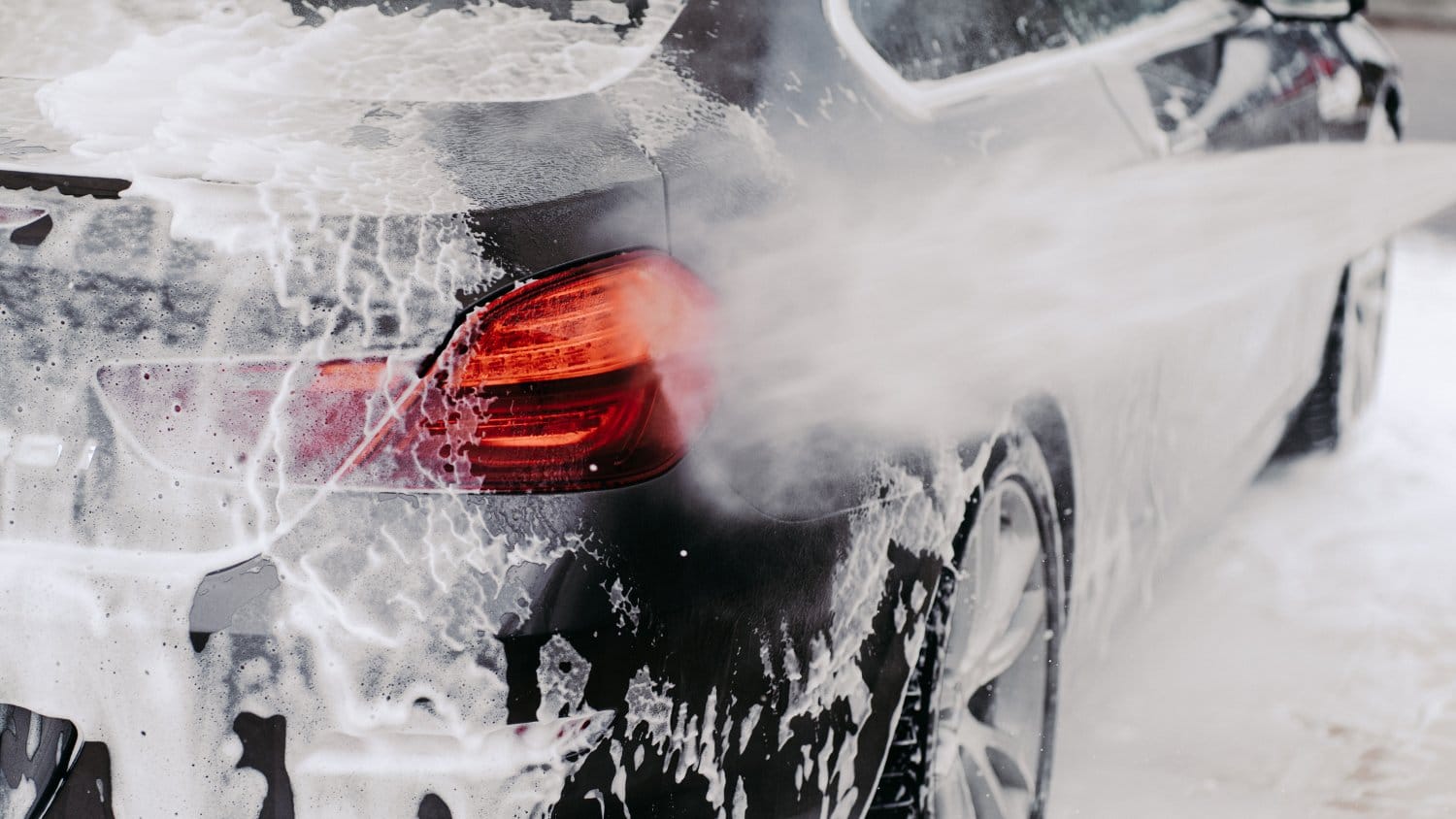 How to Protect Your Car From West Island Weather with Professional Detailing